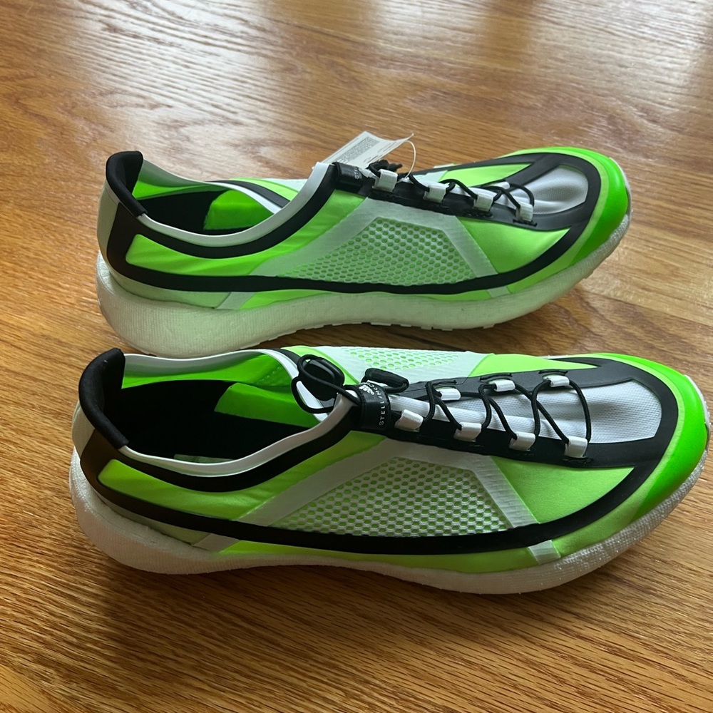 New ADIDAS Stella McCartney PulseBOOST HD Women‘s Size 9.5 White/Green Running